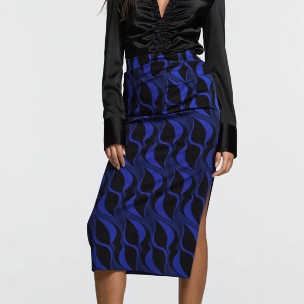 ZARA High Waisted Ruched Hip Side Slit Geometric Design Midi Skirt M Black Blue